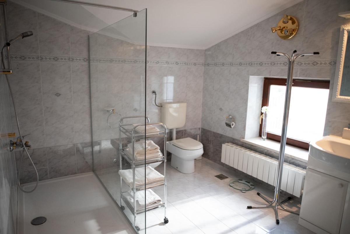 Castle House Rooms, Swimming Pool & Sauna & Tennis Court & Wine Cellar Sežana Εξωτερικό φωτογραφία